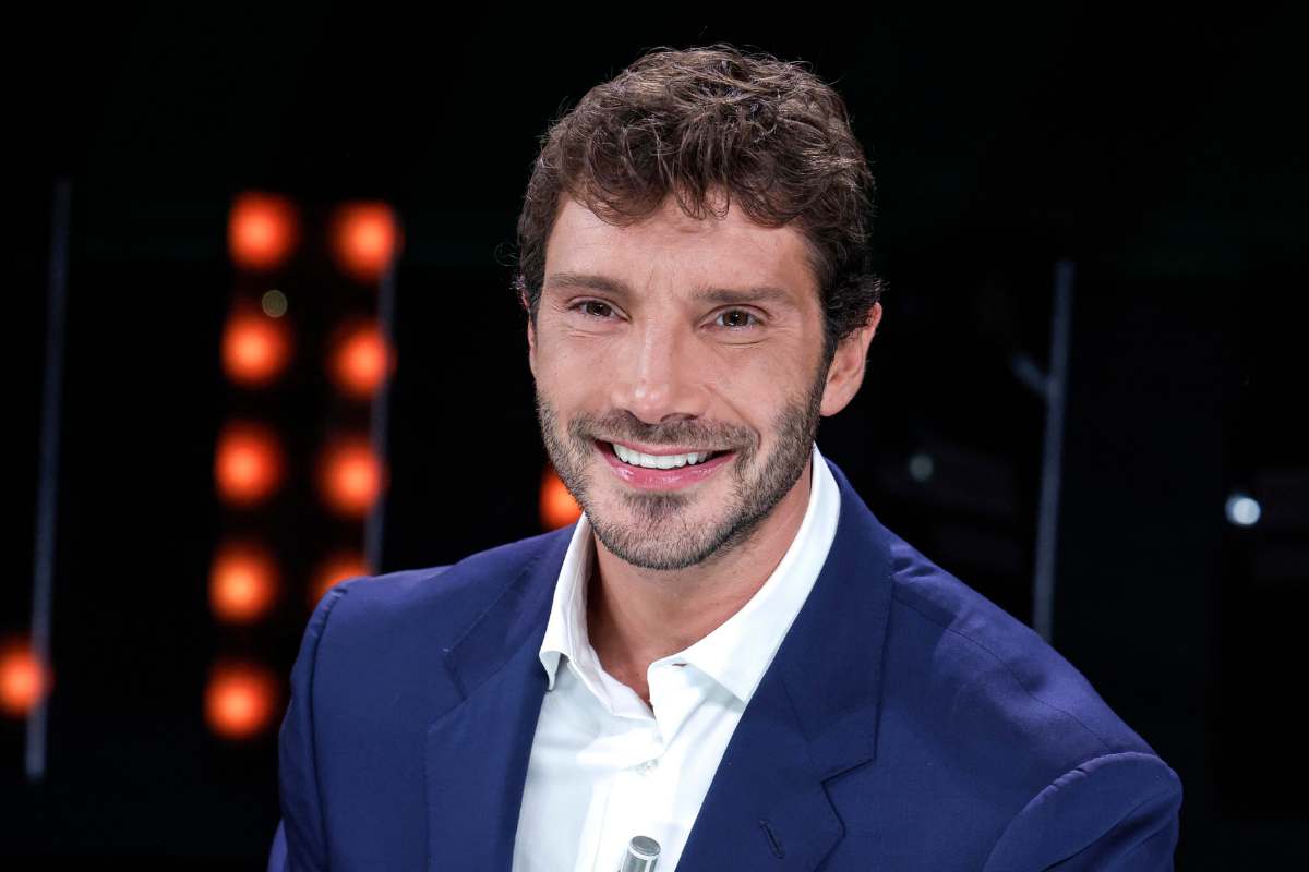 stefano de martino asfaltato da star tv